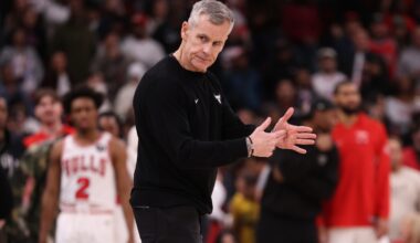 Chicago Bulls head coach Billy Donovan calling a timeout during a game against the Houston Rockets at the United Center on March 23, 2026.