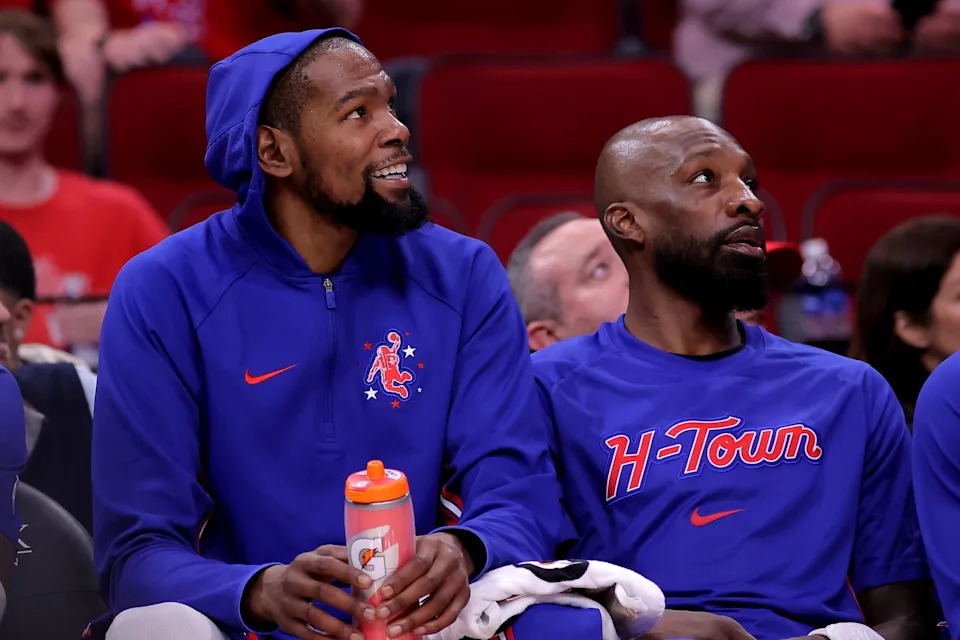 Nov 12, 2025; Houston, Texas, USA; Houston Rockets forward Kevin Durant (7) and Houston Rockets forward Jeff Green (32) on the bench against the Washington Wizards during the second quarter at Toyota Center. Mandatory Credit: Erik Williams-Imagn Images