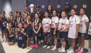 Clippers host LA Parks and Recreation girls basketball finals