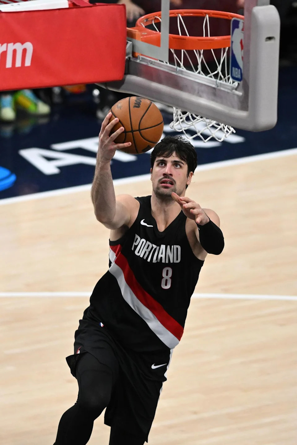 Portland Trailblazers forward Deni Avdija (8) makes a layup during a game between the Los Angeles Clippers and the Portland Trailblazers on Tuesday, March 31, 2026 at Intuit Dome in Inglewood Calif