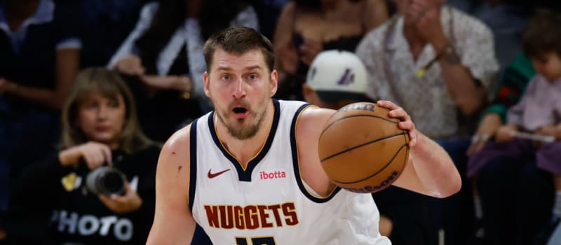 NBA DFS Picks for April 18: FanDuel Playoff Plays, Values & Strategy