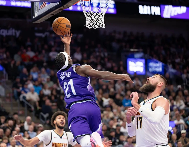 0401jazz.spt_SGW_000129 2nd half copy.jpg