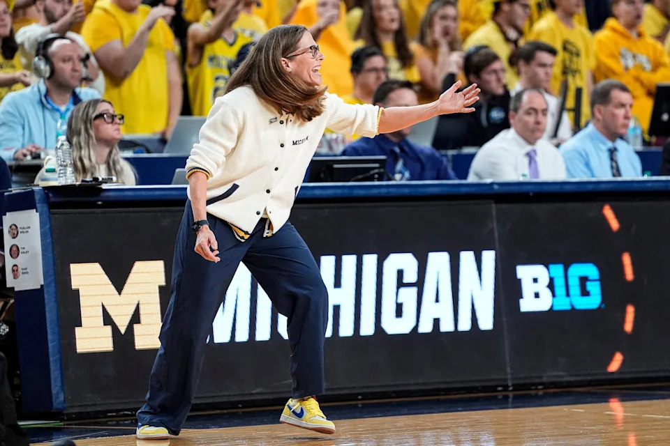 Michigan head coach Kim Barnes Arico reacts to a play against N.C. State during the second half of NCAA Tournament Second Round at Crisler Center in Ann Arbor on Sunday, March 22, 2026.
