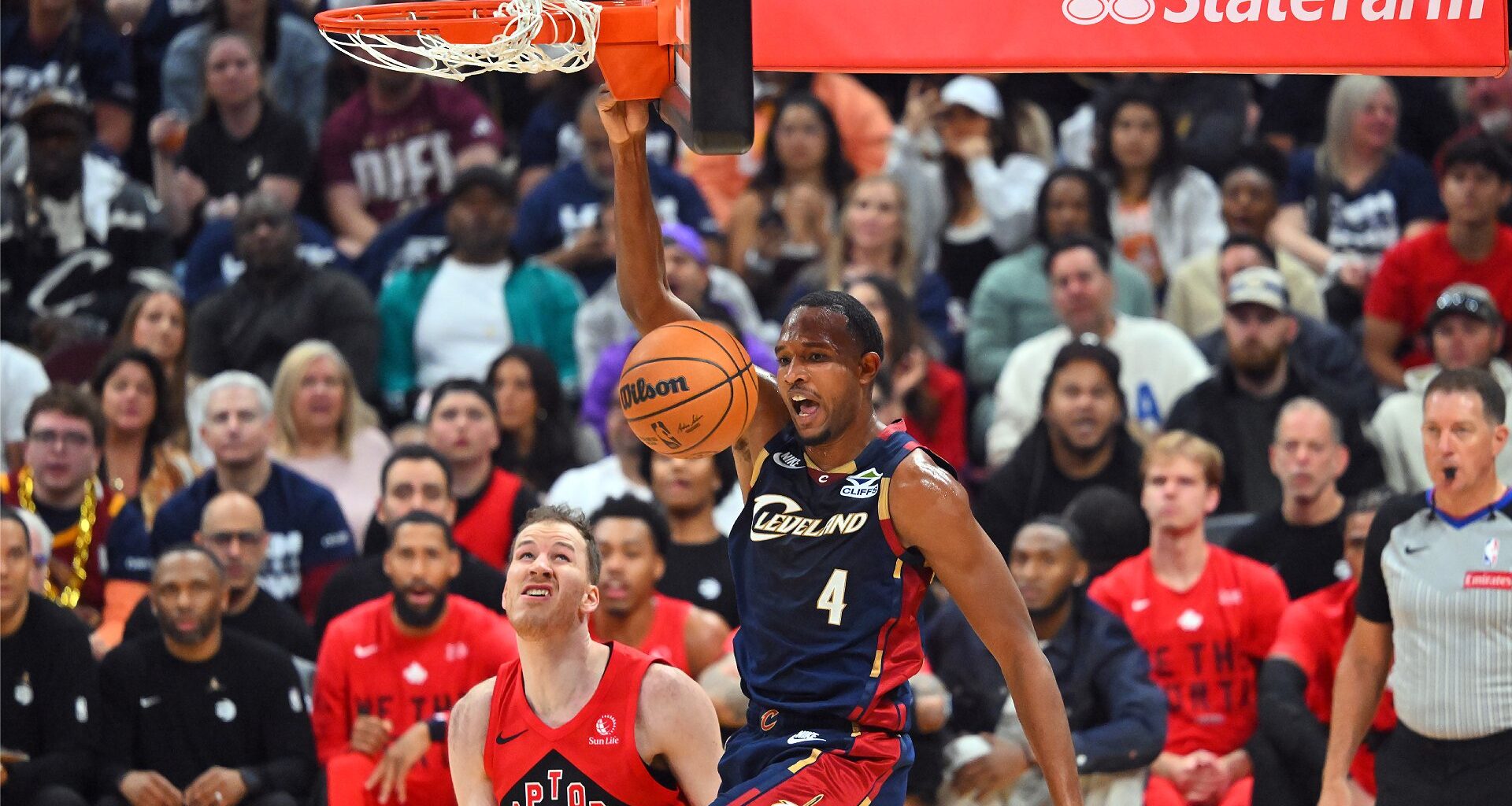 Cavaliers-Raptors Game 2: Cleveland takes control of the series