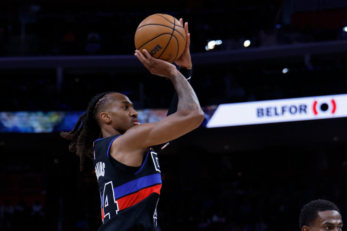 Daniss Jenkins seized late-season opportunity, producing points and assists while filling in for Cade Cunningham.© Rick Osentoski-Imagn Images&NewLine;&NewLine;