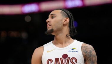 Cavs provide injury update for Jaylon Tyson and Dean Wade