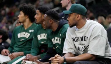 NBA investigating Bucks over handling of Giannis' injury