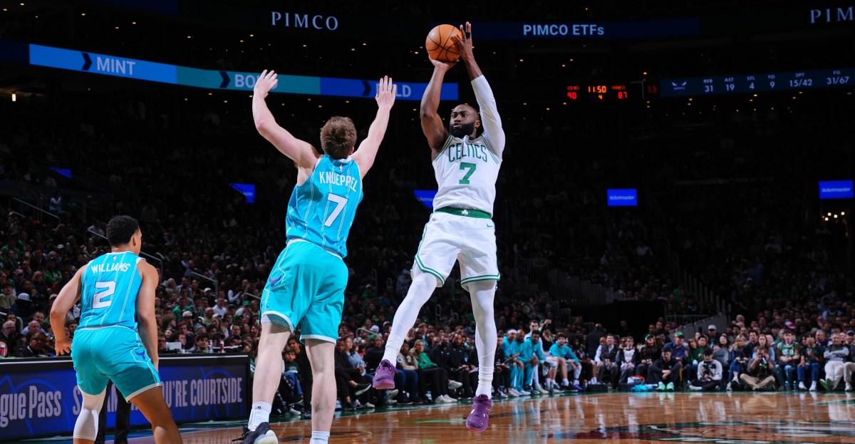 10 Takeaways from the Celtics Late Victory Over Hornets