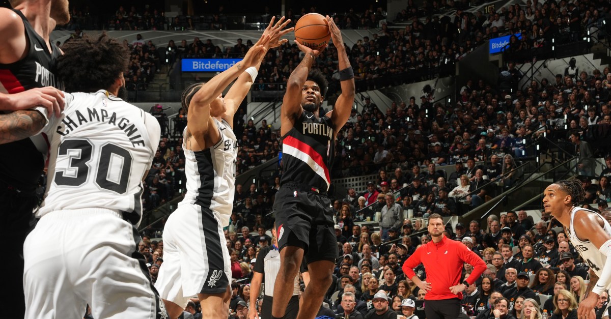 Scoot Henderson Leads Blazers to Victory over Spurs