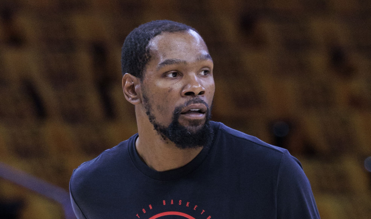 Kevin Durant frustrated after being ruled out of Game 1 vs. Lakers
