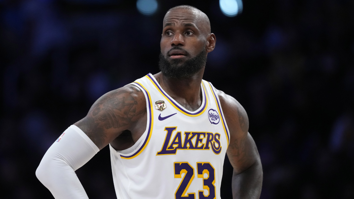 2026 NBA playoffs live updates: Lakers vs. Rockets score as first round gets started