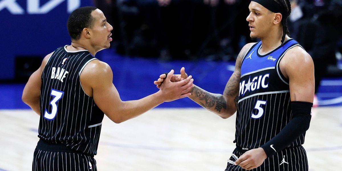 Road teams pushing back in early days of NBA playoffs, stealing away the home-court advantages