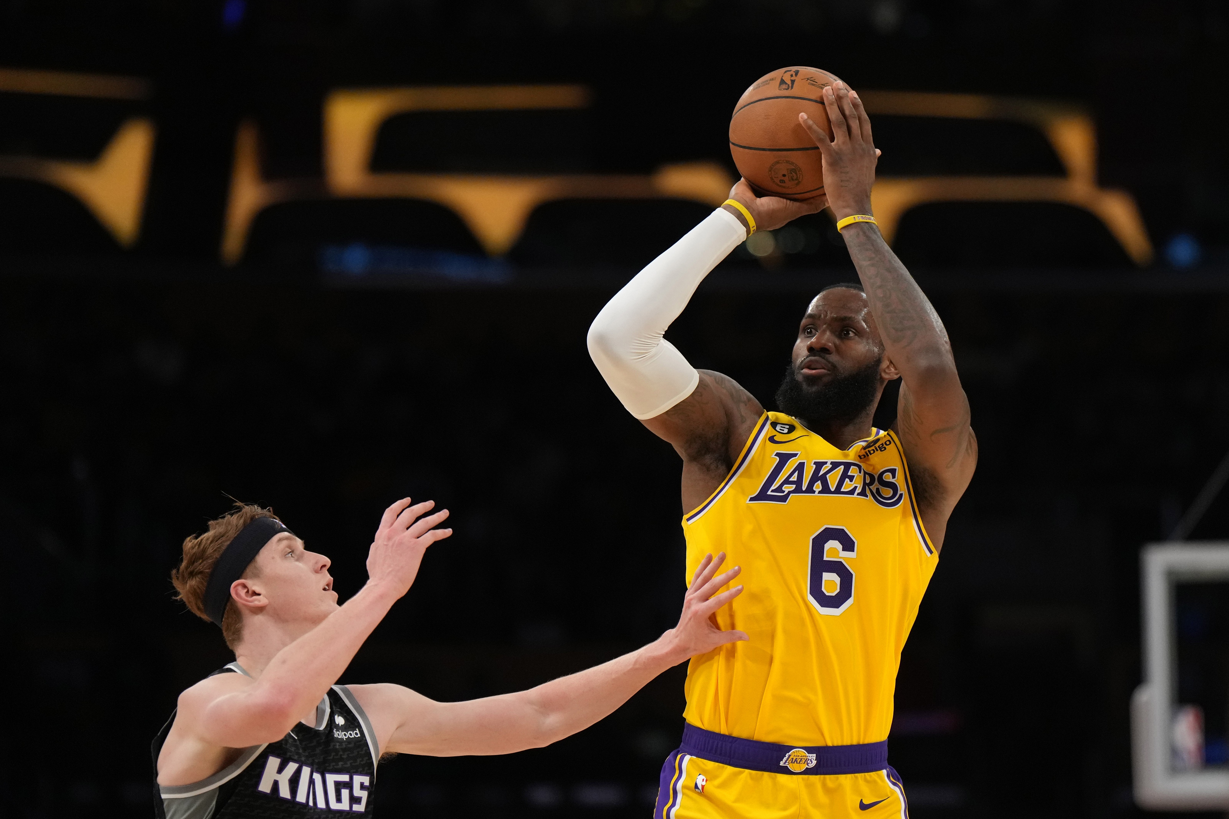 nba picks LeBron James Los Angeles Lakers predictions best bet odds
