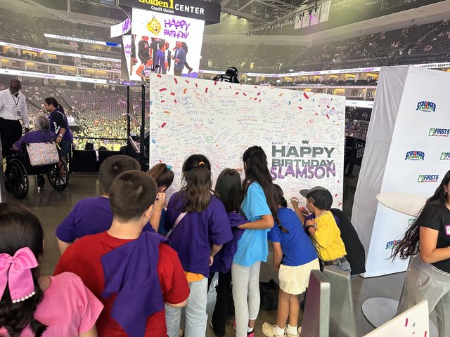 Romero basketball program builds confidence, community and opportunity for students