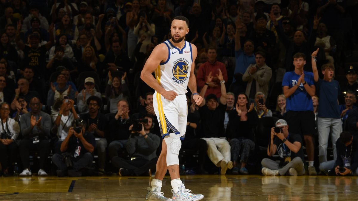 Steph Curry sizzles in loss – NBC Sports Bay Area & California