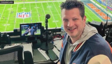 How Tim Sinclair became the voice of the Bears, the Bulls, the Fire and the Illini