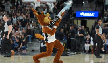 Spurs return to playoffs for first time since 2019. What fans should know about tickets and gear