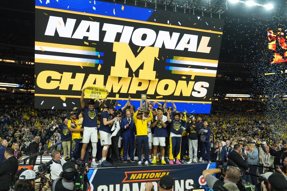 Michigan wins program's 2nd national title, beating UConn 69-63