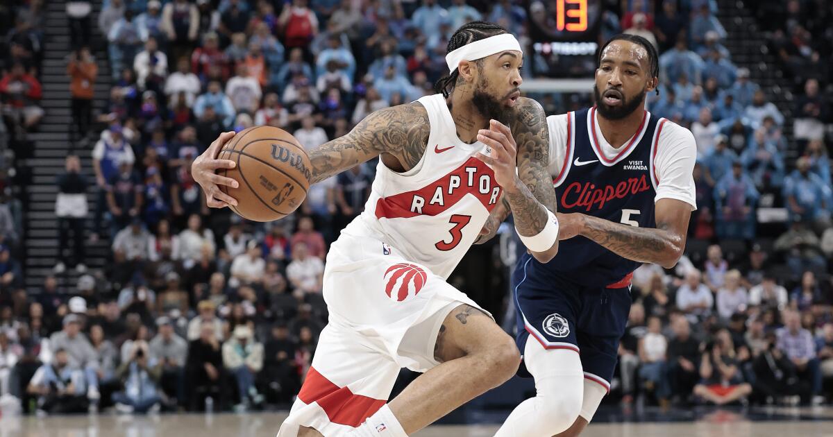 Clippers locked into play-in spot after winning streak ends