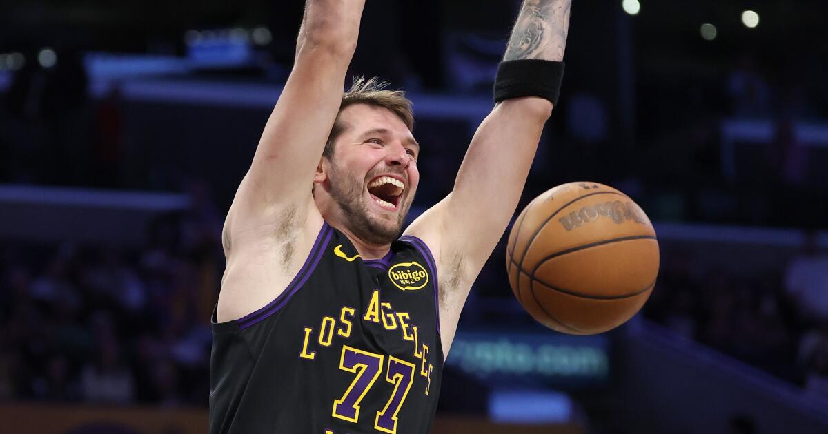 Luka Doncic makes history in Lakers' victory over Cavaliers
