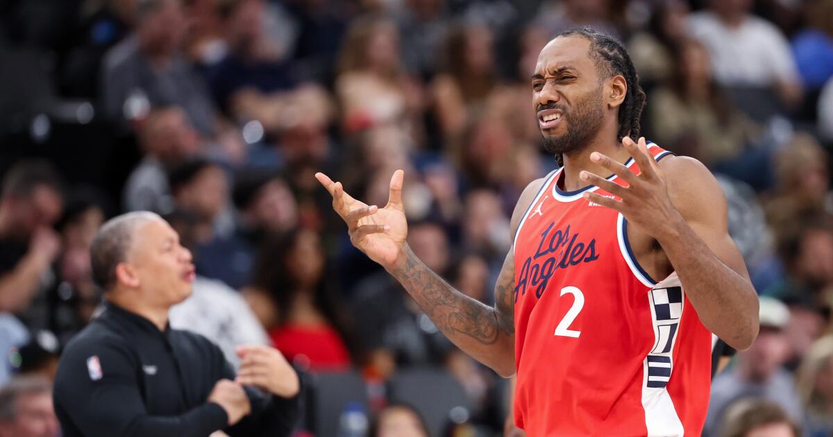 Kawhi Leonard's 24 points can't save Clippers from loss to Spurs
