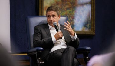 Bulls team president Michael Reinsdorf wants boxes checked on next hire