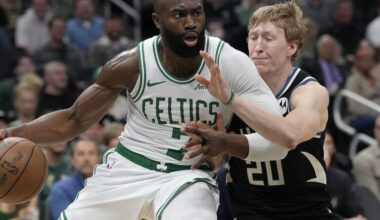 Celtics stay hot with blowout win over Bucks