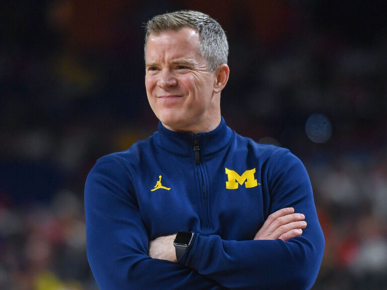 Report: May turns down UNC; Bulls' Donovan open to job