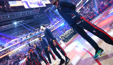 Lakers, Nuggets, Bucks, Suns named top landing spots for $110 million Warriors star