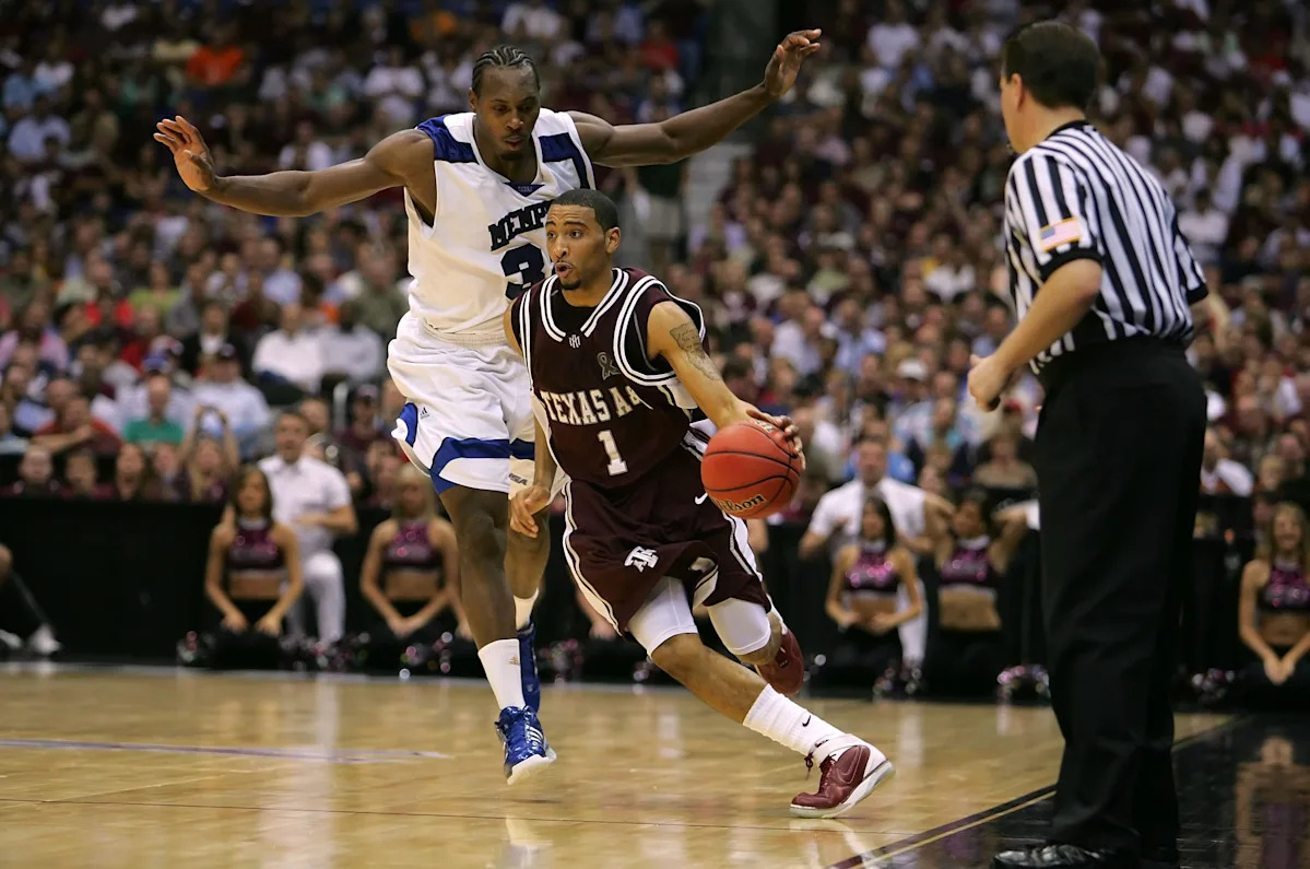 Former Texas A&M star hired as Chicago's new VP of Player Personnel