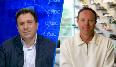 CNBC Sport: Utah Jazz, Mammoth owner Ryan Smith calls sports 'antithesis of AI'
