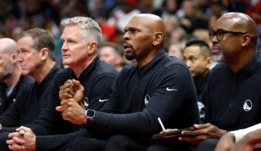 Top Warriors assistants Terry Stotts, Jerry Stackhouse leaving Steve Kerr's coaching staff