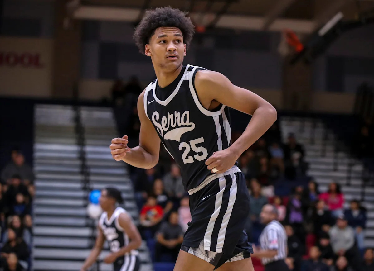 UNC basketball commit cracks Top 25 rankings on ESPN