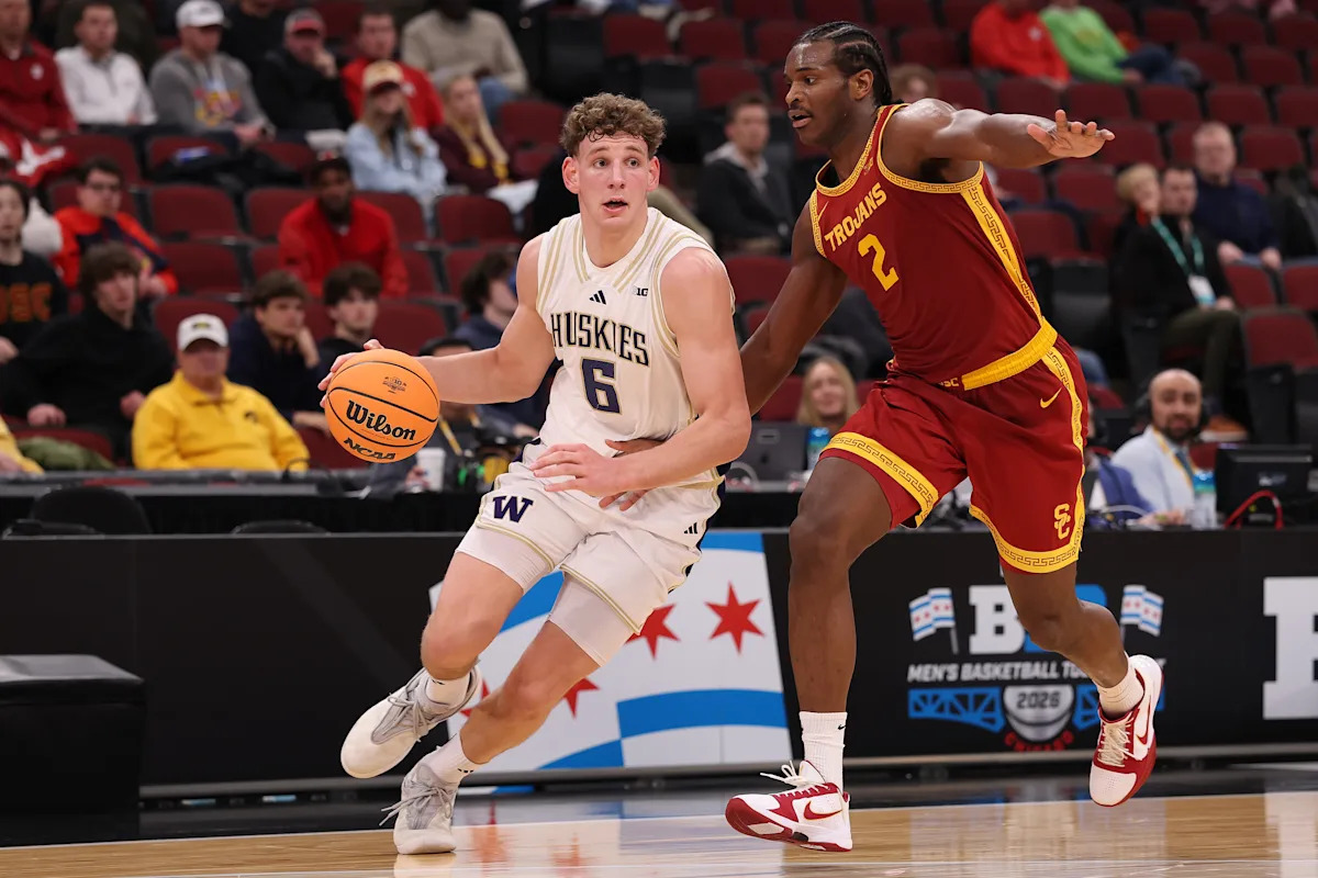 Washington’s Hannes Steinbach Earning Respect Before the NBA Draft