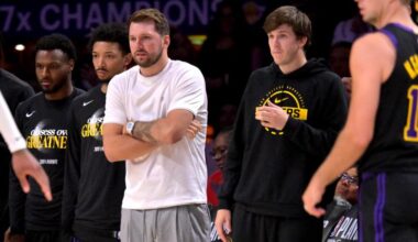Lakers urged to cut ties with $16 million disappointment after one season