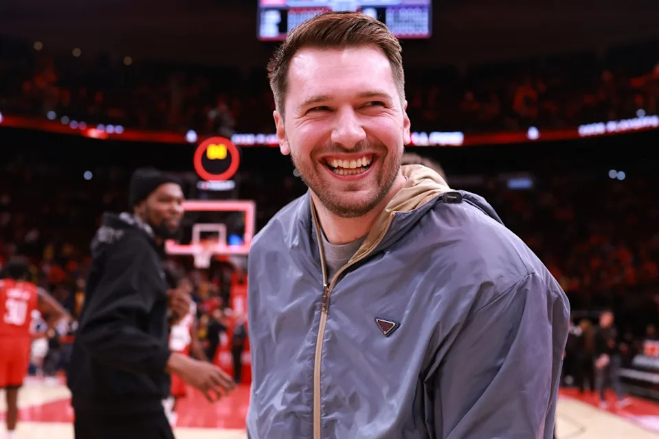 HOUSTON, TEXAS – MAY 01: <a class="link " href="https://sports.yahoo.com/nba/players/6014/" data-i13n="sec:content-canvas;subsec:anchor_text;elm:context_link" data-ylk="slk:Luka Doncic;sec:content-canvas;subsec:anchor_text;elm:context_link;itc:0" data-yga="{"yLinkElement":"context_link","yModuleName":"content-canvas","yLinkText":"Luka Doncic","ySubModuleName":"anchor_text","yHasCommerce":false}">Luka Doncic</a> #77 of the Los Angeles Lakers celebrates the 98-78 win against the <a class="link " href="https://sports.yahoo.com/nba/teams/houston/" data-i13n="sec:content-canvas;subsec:anchor_text;elm:context_link" data-ylk="slk:Houston Rockets;sec:content-canvas;subsec:anchor_text;elm:context_link;itc:0" data-yga="{"yLinkElement":"context_link","yModuleName":"content-canvas","yLinkText":"Houston Rockets","ySubModuleName":"anchor_text","yHasCommerce":false}">Houston Rockets</a> in Game Six of the First Round of the NBA Western Conference Playoffs at Toyota Center on May 01, 2026 in Houston, Texas. NOTE TO USER: User expressly acknowledges and agrees that, by downloading and or using this photograph, User is consenting to the terms and conditions of the Getty Images License Agreement. (Photo by Kenneth Richmond/Getty Images)