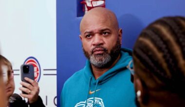 Head coach J.B. Bickerstaff says Detroit Pistons must maintain identity heading into Game 2 vs. Cavs