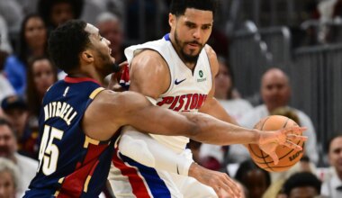 Tobias Harris plays 38 minutes for Detroit in Game 3 at Cleveland