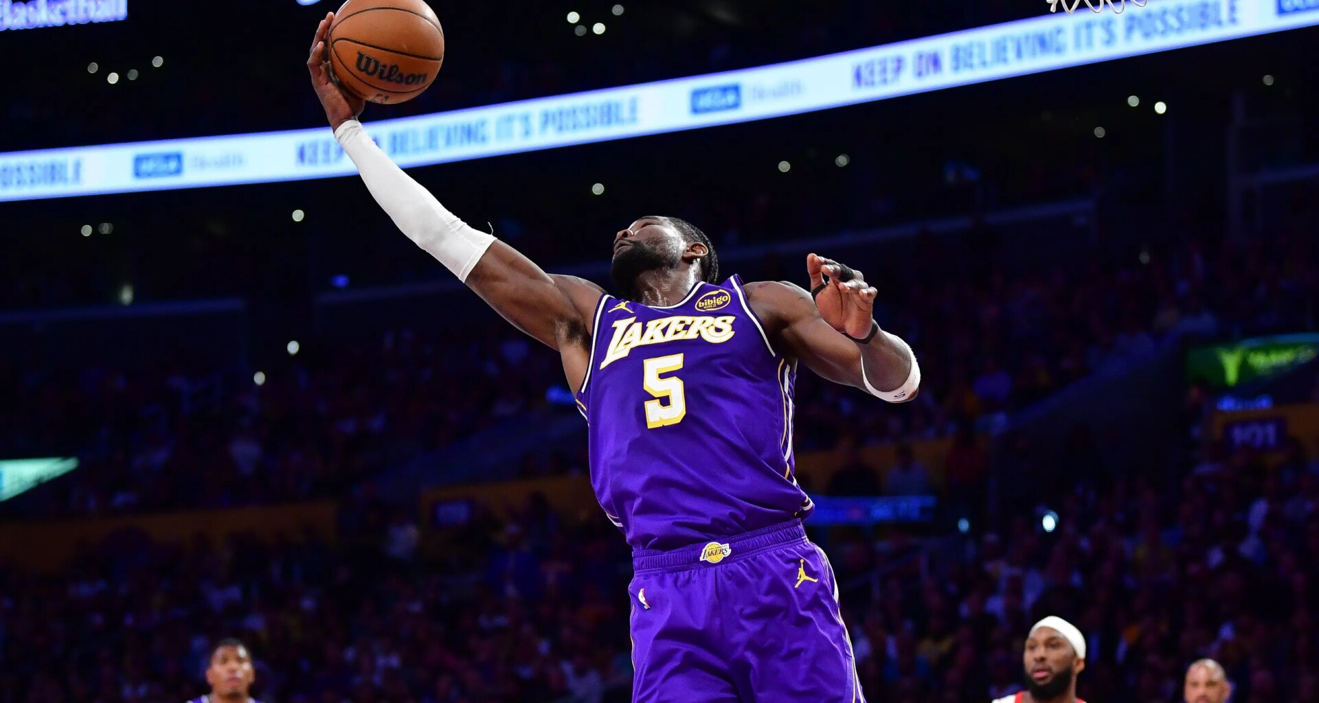 Lakers insider on why Deandre Ayton will likely stay put with L.A.