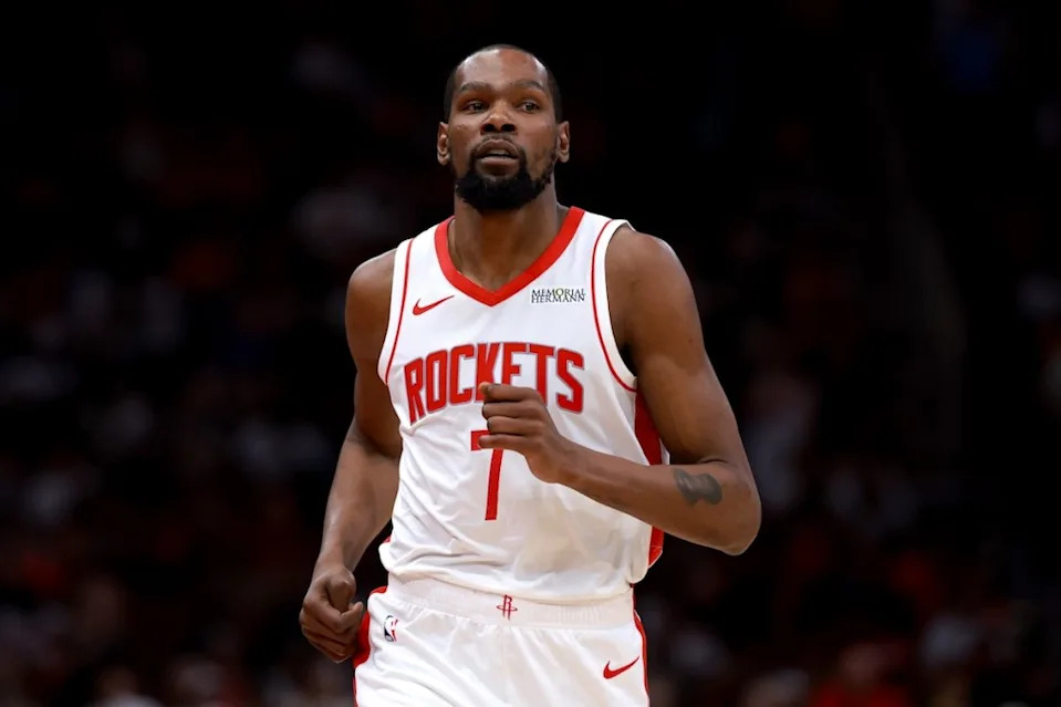 Houston Rockets star Kevin Durant plays against Miami Heat
