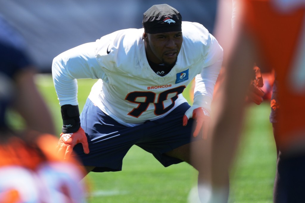 Broncos' top 2026 NFL Draft pick Tyler Onyedim remains unsigned
