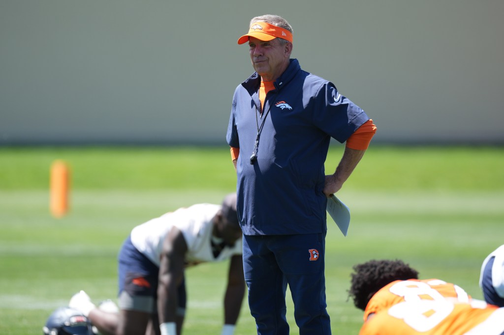 Broncos' 2026 NFL schedule opens with brutal six game stretch