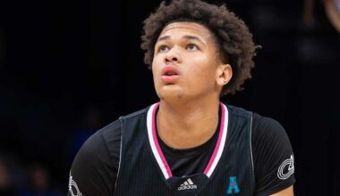 Why Devin Williams Would Be Great Fit for Arizona