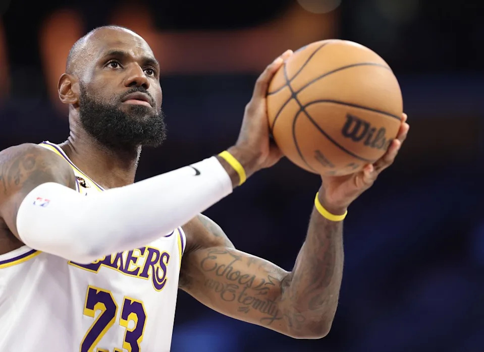 <a class="link " href="https://sports.yahoo.com/nba/teams/la-lakers/" data-i13n="sec:content-canvas;subsec:anchor_text;elm:context_link" data-ylk="slk:The Lakers;sec:content-canvas;subsec:anchor_text;elm:context_link;itc:0" data-yga="{"yLinkElement":"context_link","yModuleName":"content-canvas","yLinkText":"The Lakers","ySubModuleName":"anchor_text","yHasCommerce":false}">The Lakers</a>’ LeBron James led a depleted team to a 4-2 series victory over the Rockets on Friday in <a class="link " href="https://sports.yahoo.com/nba/teams/houston/" data-i13n="sec:content-canvas;subsec:anchor_text;elm:context_link" data-ylk="slk:Houston;sec:content-canvas;subsec:anchor_text;elm:context_link;itc:0" data-yga="{"yLinkElement":"context_link","yModuleName":"content-canvas","yLinkText":"Houston","ySubModuleName":"anchor_text","yHasCommerce":false}">Houston</a>. Getty Images