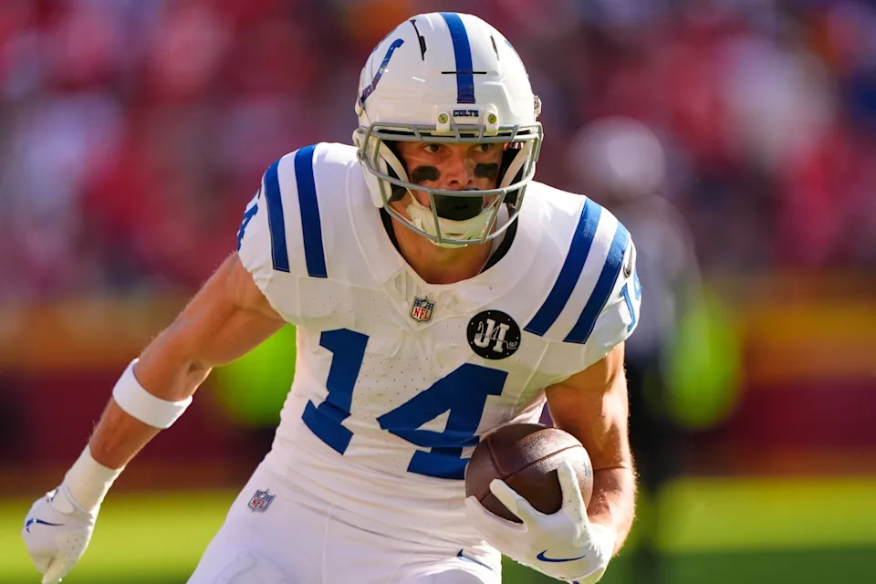 Colts Chiefs Football