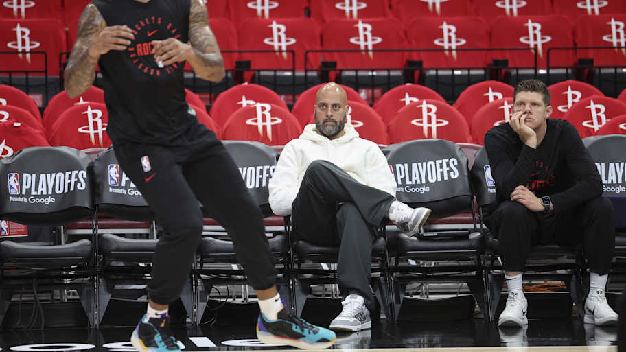 Mock Draft: Rockets Select Underrated Outside Shooter in Second Round