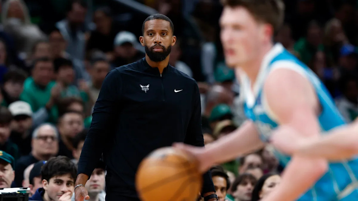 Hornets sign coach Charles Lee to multi-year contract extension