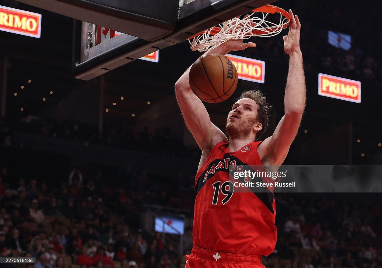 Jakob Poeltl dunks for the Toronto Raptors