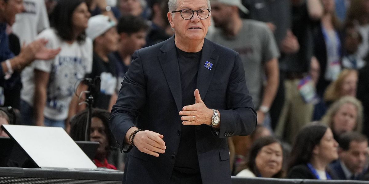 Auriemma says he felt 'dumb' for the way exchange with Staley played out following Final Four game