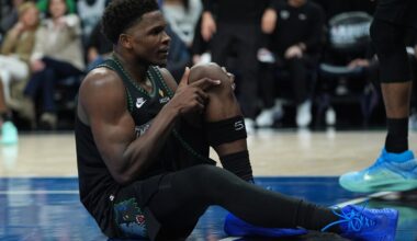 Wolves confirm no structural damage to Edwards' knee, call him week to week